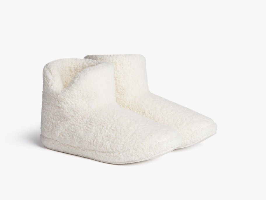 Parachute Bath | Cozy Booties